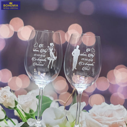 pahare gravate pentru vin din cristal personalizate